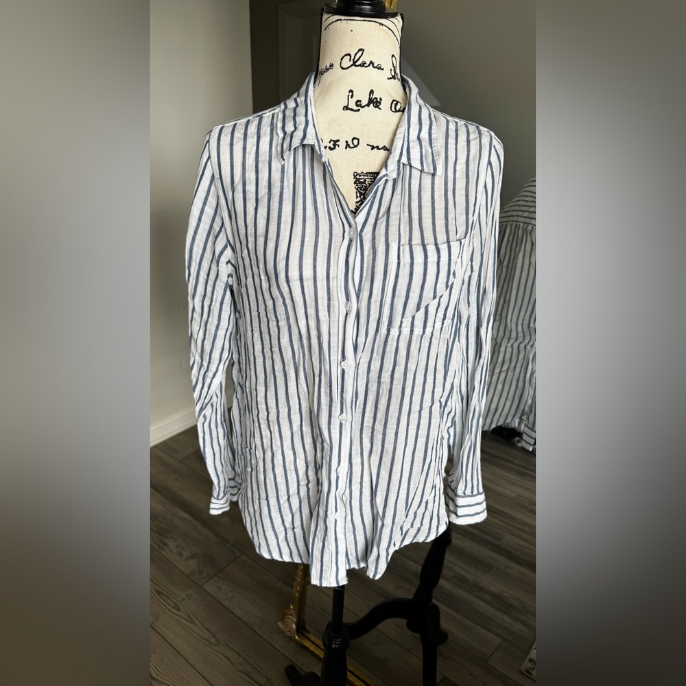 Lucky Brand Women's Shirt Button Up Blue White Striped Size M - Picture 3 of 9